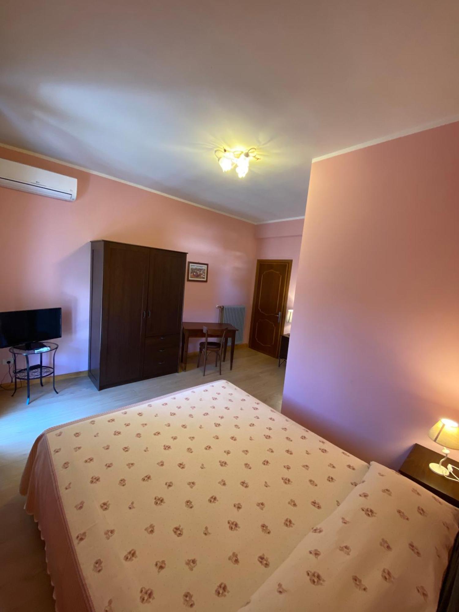 Sogni E Colori Bed and Breakfast Villanova d'Albenga Exteriör bild